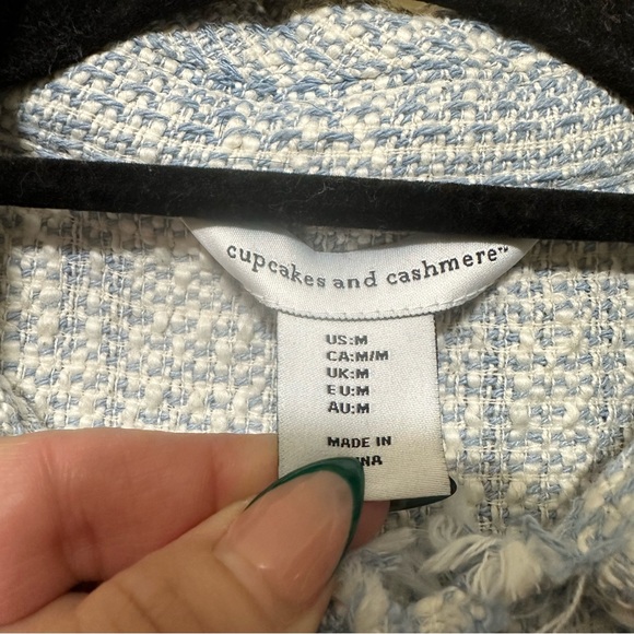 Cupcakes And Cashmere Tweed Fringe Distressed Cropped Vest Women Med Blue - Picture 4 of 7